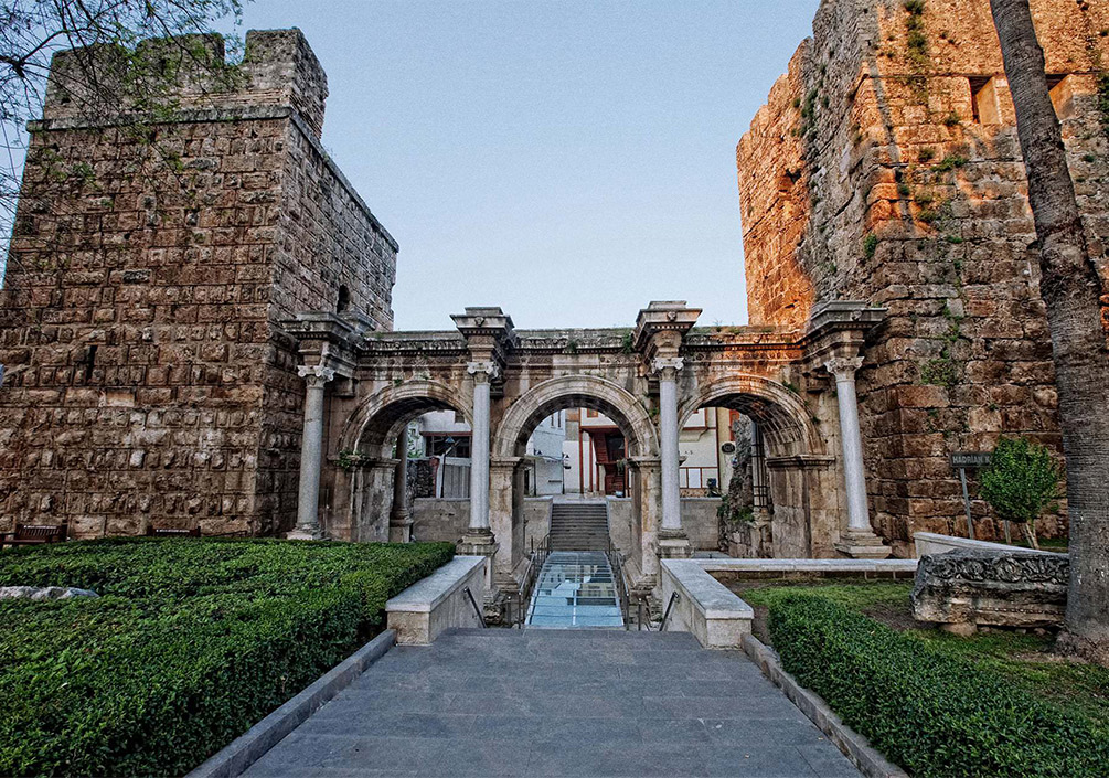 gobelek-hadrianus-01.jpg