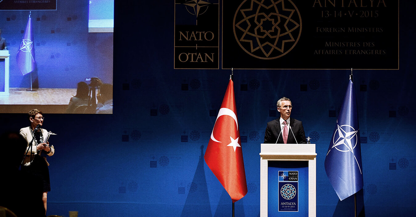 Gobelek-geçmiş-etkinlikler-nato-dışişleri-bakanları-zirvesi-banner-3.jpg